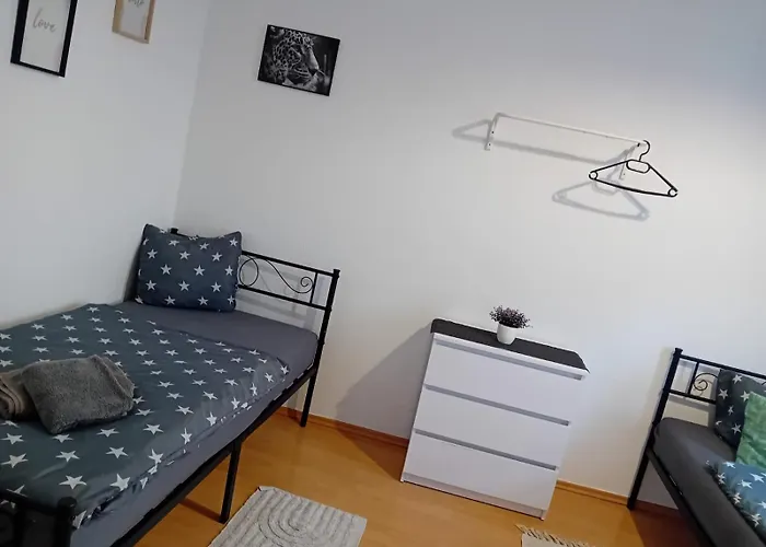 Stellas Monteurwohnungen Apartmán *